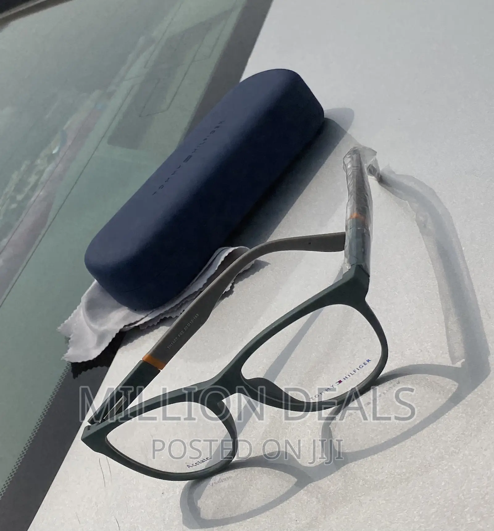Classic Luxe Frames Men’S Glasses