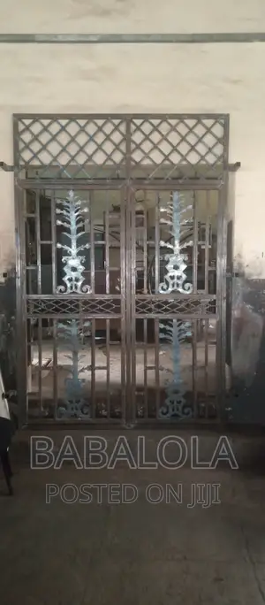 Iron Table Stand