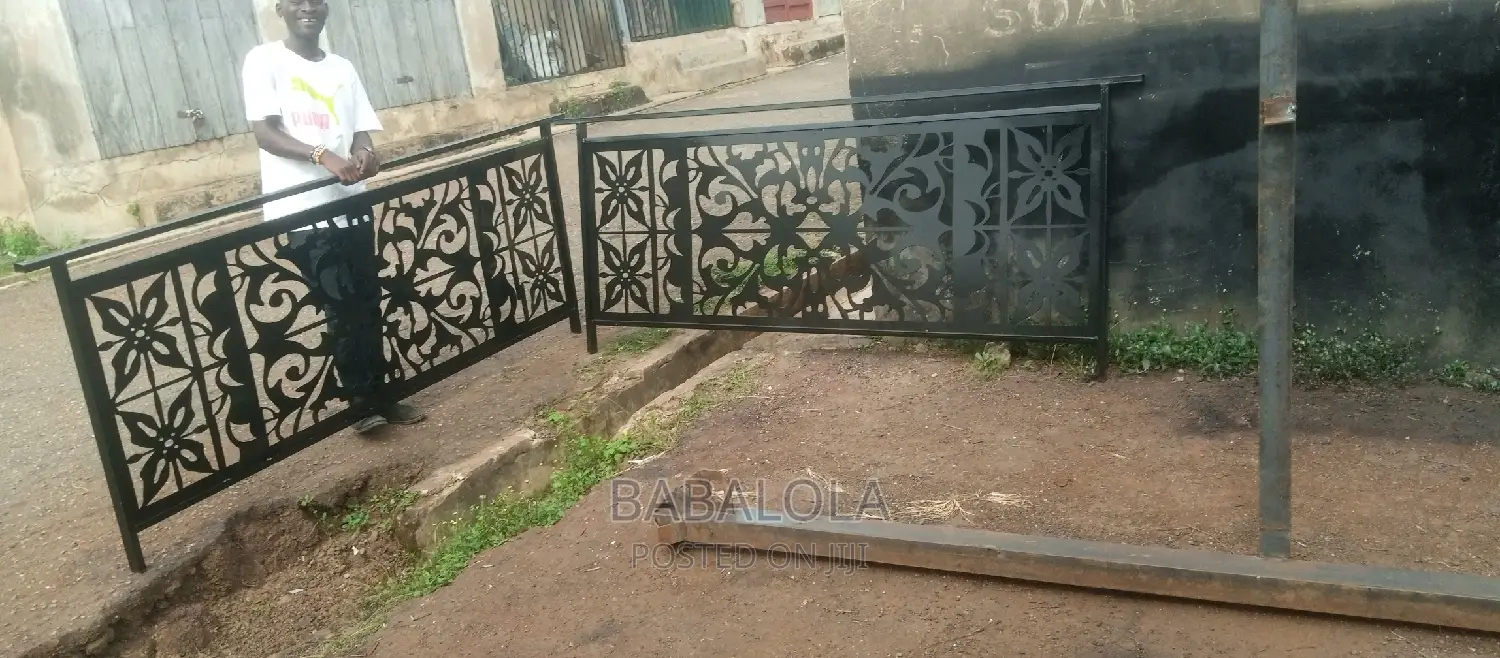 Iron Table Stand