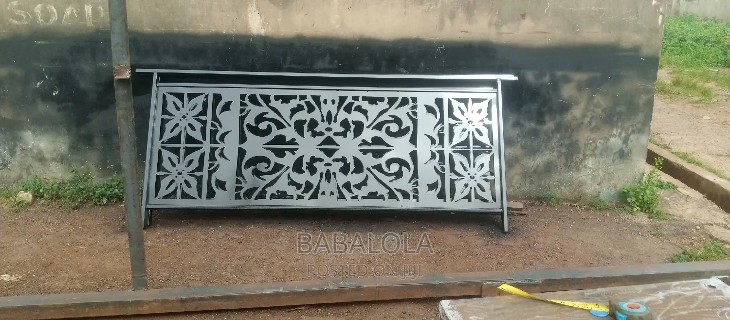 Iron Table Stand