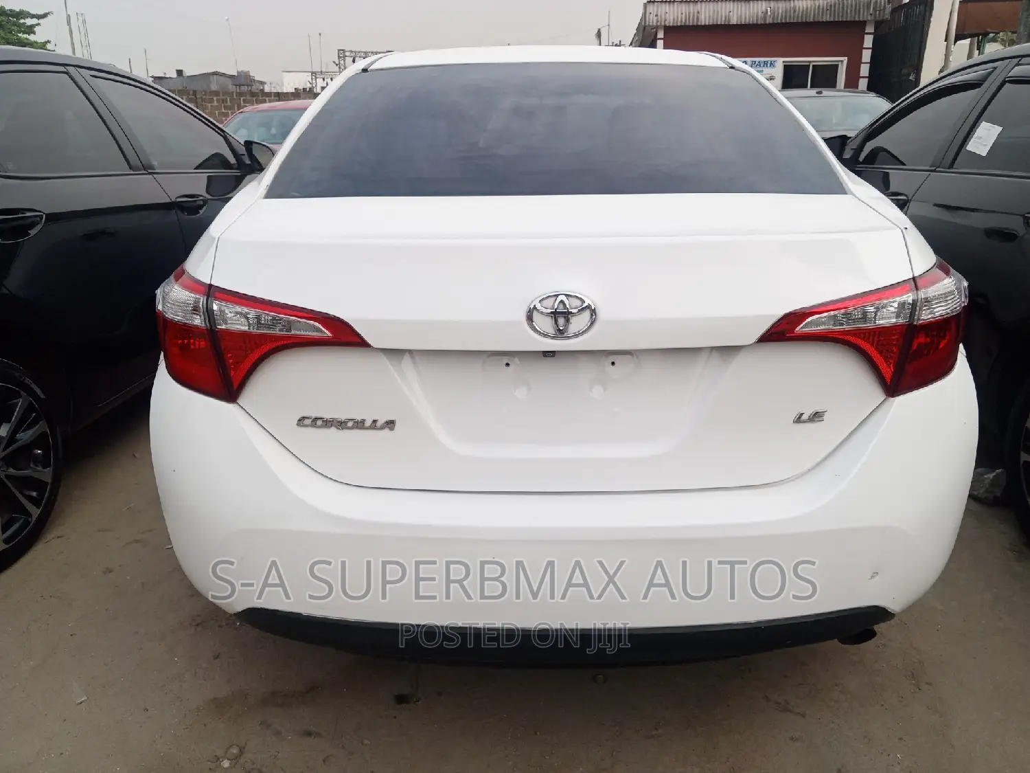 Toyota Corolla 2015 White