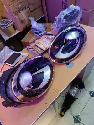 Headlights Beetle 2014