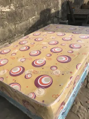 4. 5*6*10inches Thickness Mouka Comfy Mattress