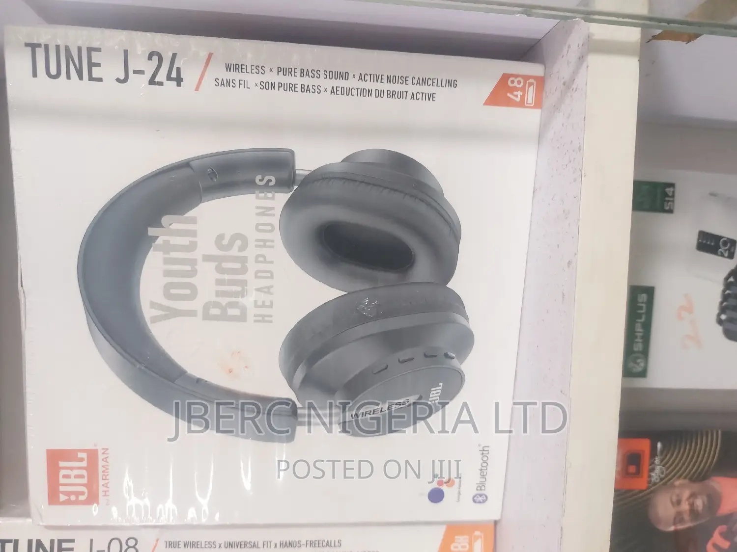 Bluetooth Speakers, Earbuds/ Earphones