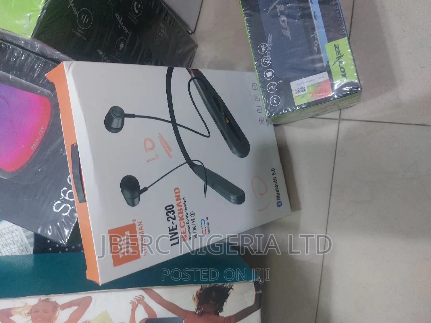 Bluetooth Speakers, Earbuds/ Earphones