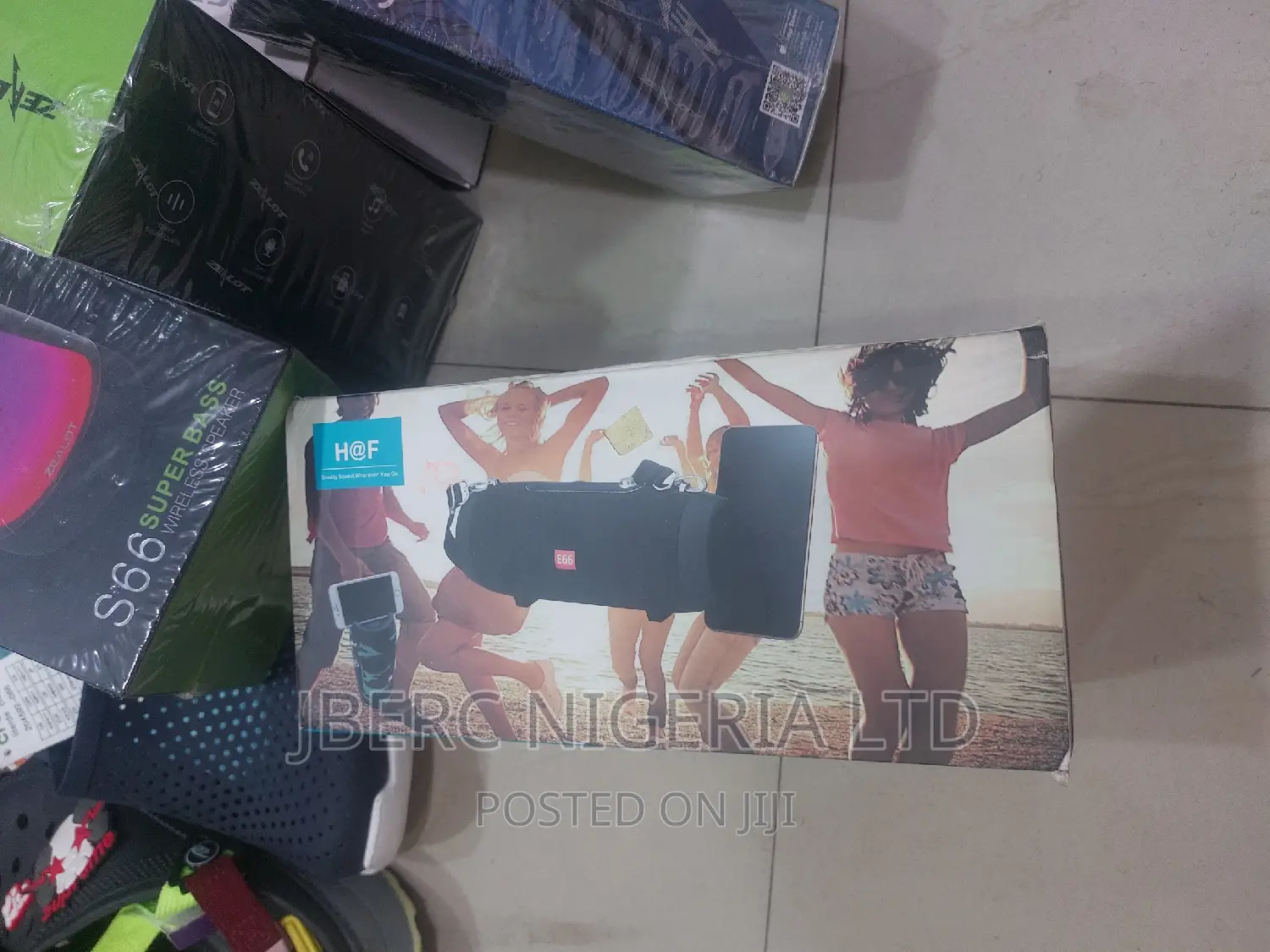 Bluetooth Speakers, Earbuds/ Earphones