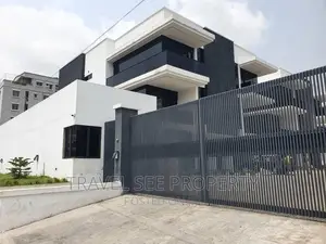 Furnished 4bdrm Duplex in Oniru Victoria for sale