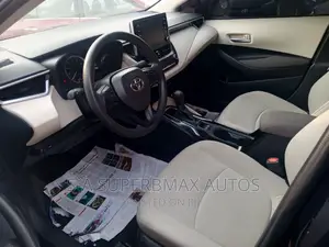 Toyota Corolla LE 2020 Blue
