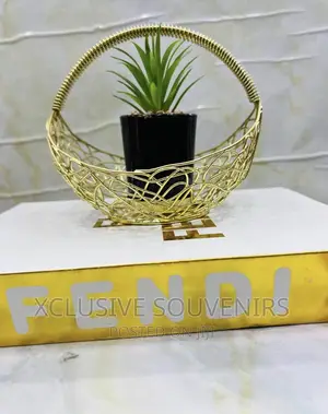 BASKET FLOWER Beautiful Table Flower/Pop Decor