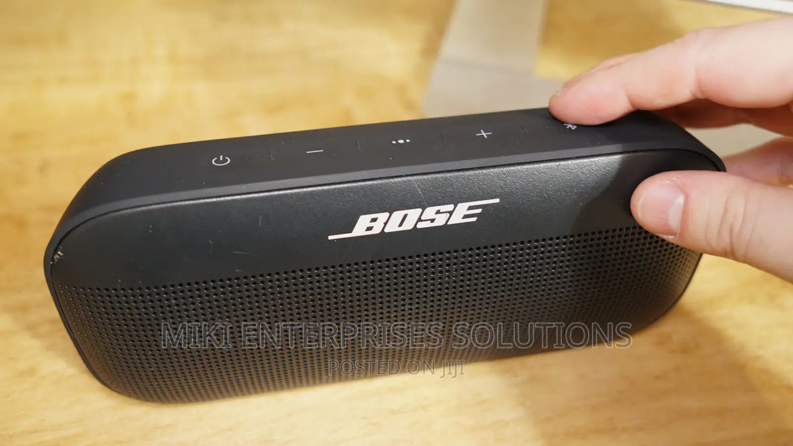 Bose Soundlink Flex Bluetooth Portable Speaker – Black