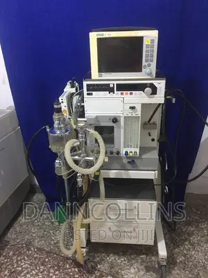 Drager Sulla 808v Anesthetics Machine