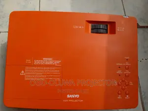 Sanyo PLC-XE33 Education Projector