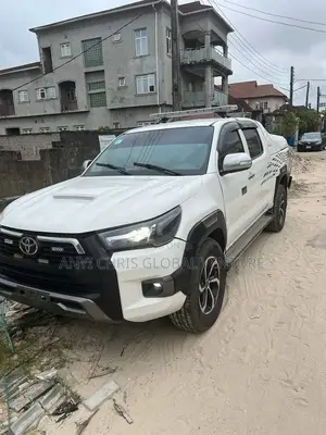 Toyota Hilux Upgrade From 2015 to 2021 Advection