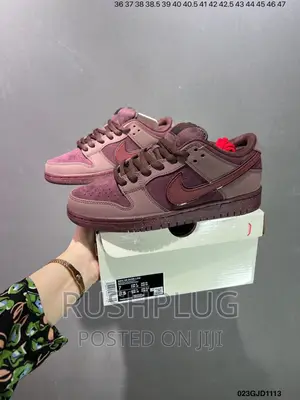 Valentine’S Day X Nike Sb Dunk Low Pro“ City Of Love Sneaker
