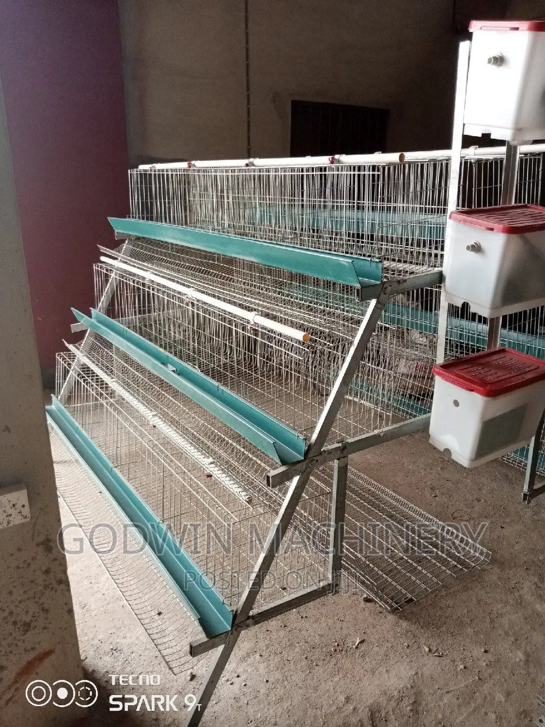 96 Capacity Battery Cage