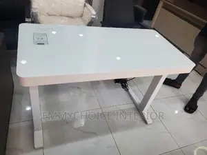 Electric Adjustable Table