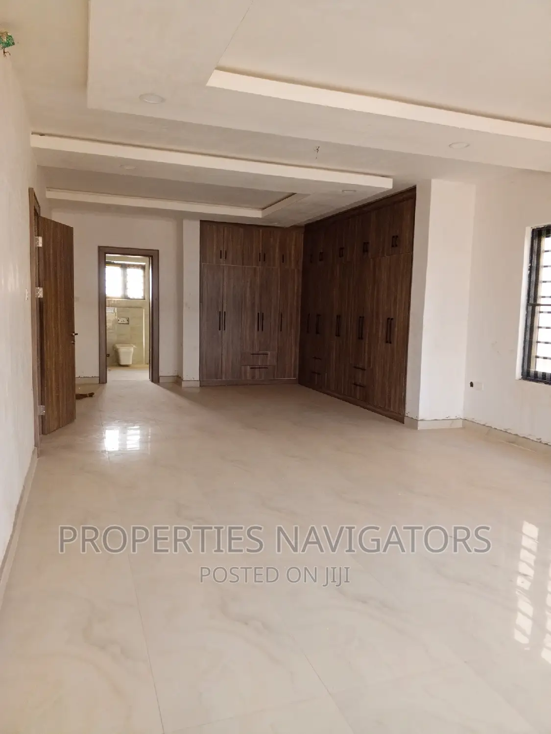 5bdrm Duplex in Asokoro for rent