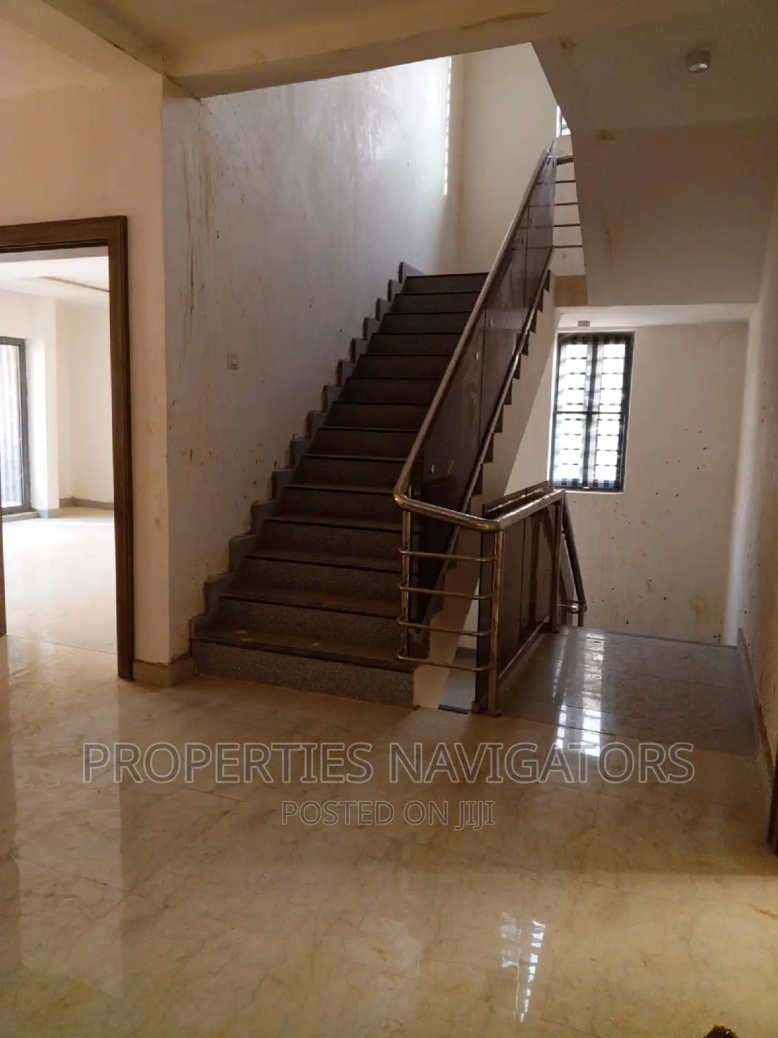 5bdrm Duplex in Asokoro for rent