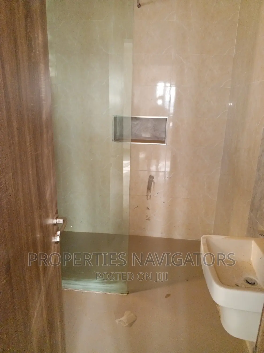 5bdrm Duplex in Asokoro for rent