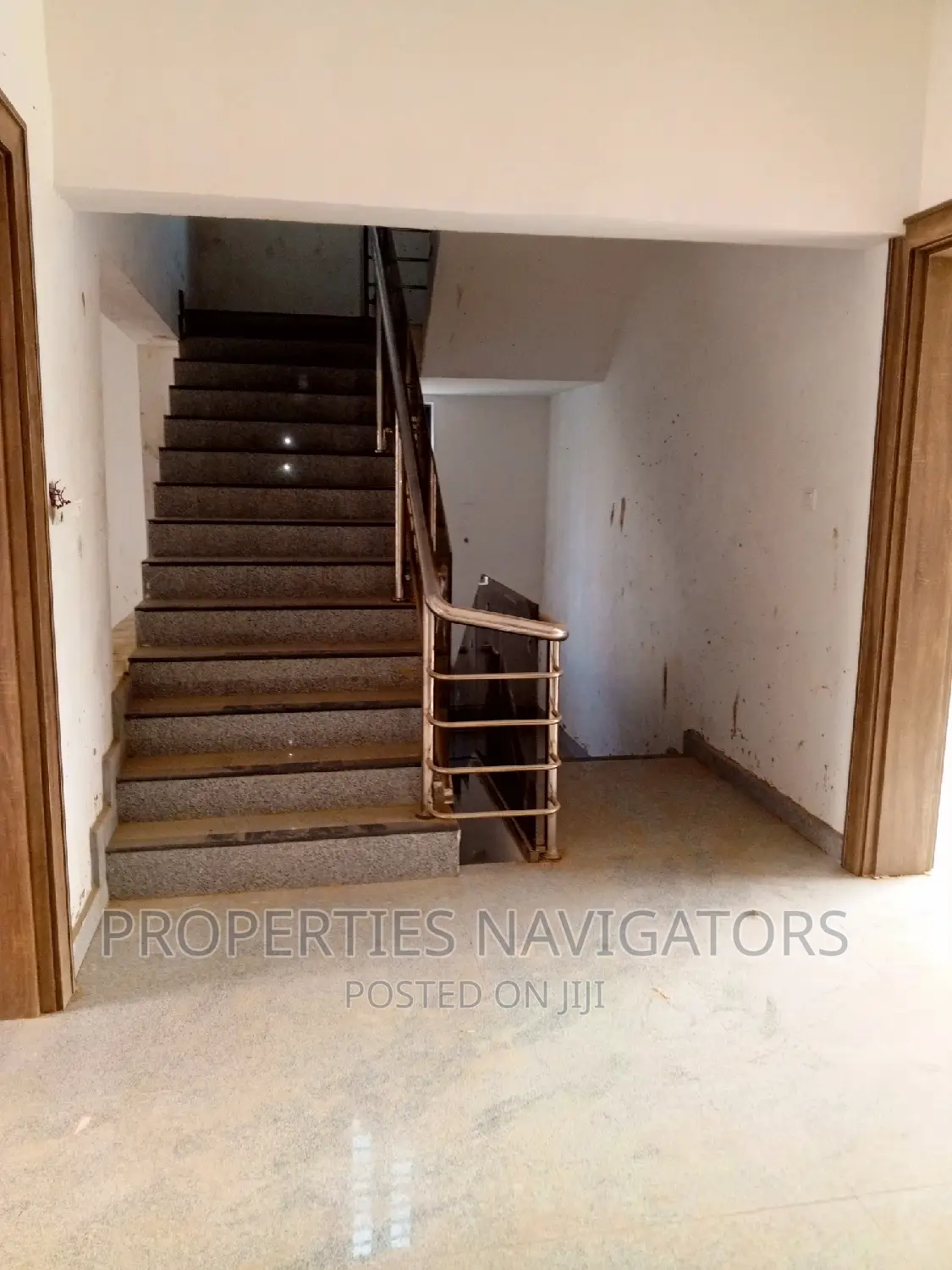 5bdrm Duplex in Asokoro for rent