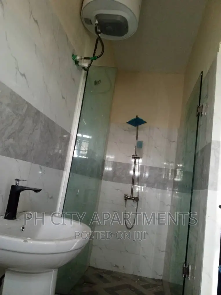 4bdrm Duplex in Cocaine Estate, PortHarcourt for rent in PortHarcourt