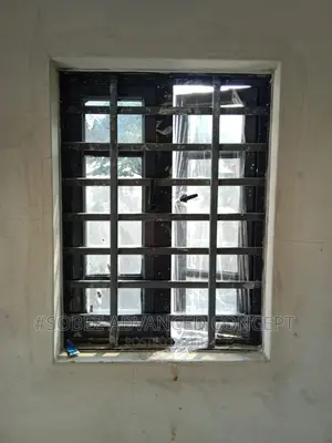 Brown Black Coloured Aluminum Casement Window With Protecto