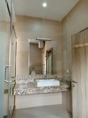 4bdrm Townhouse / Terrace in Wuye for rent