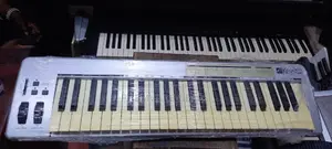 E Keys 49 M_audio Keyboards. Uk Used