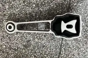 Range Rover Evoque Engine Mount