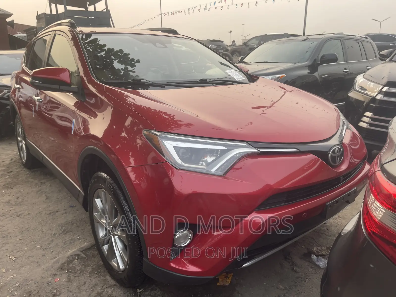 Toyota RAV4 2017 Red