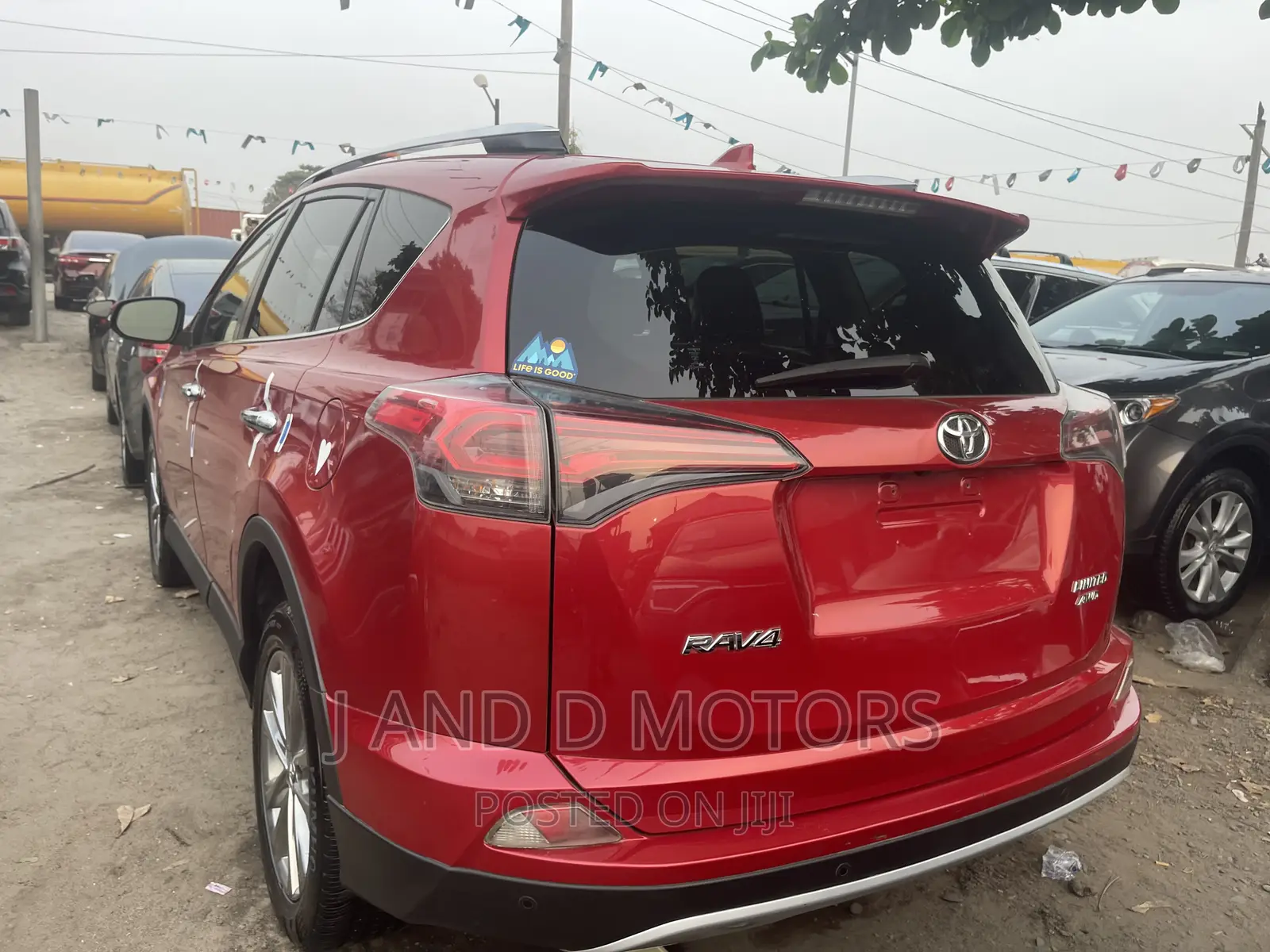 Toyota RAV4 2017 Red