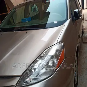Sienna, Hiace, and Coaster Available 4 Hire Lagos Interstate