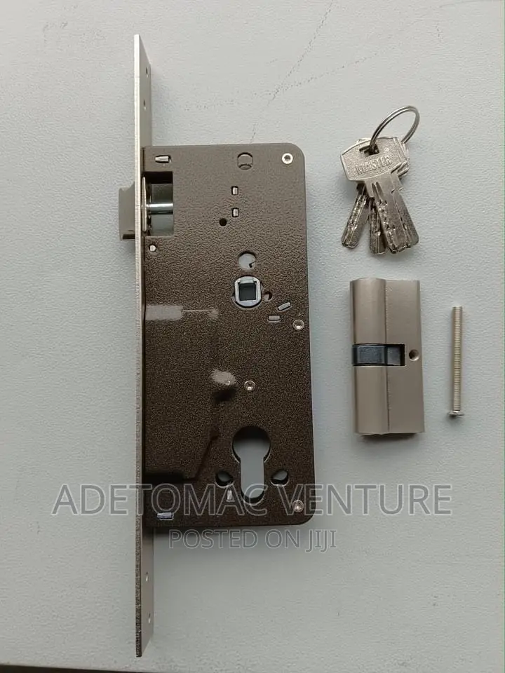 Lock Set and Cylinder
