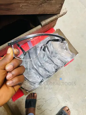 Safety Eyes Google