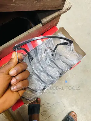 Safety Eyes Google