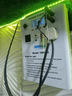 1000wat Power Station or Solar Generator