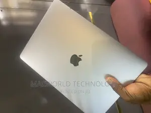 Laptop Apple MacBook Pro 2017 8GB Intel Core I5 SSD 256GB