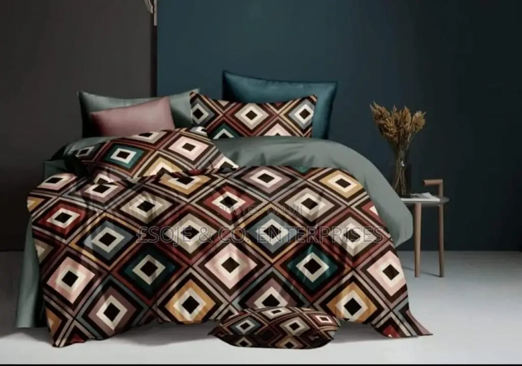 41⁄2 Duvet Set (Bedspread, Pillow Cases, Duvet)