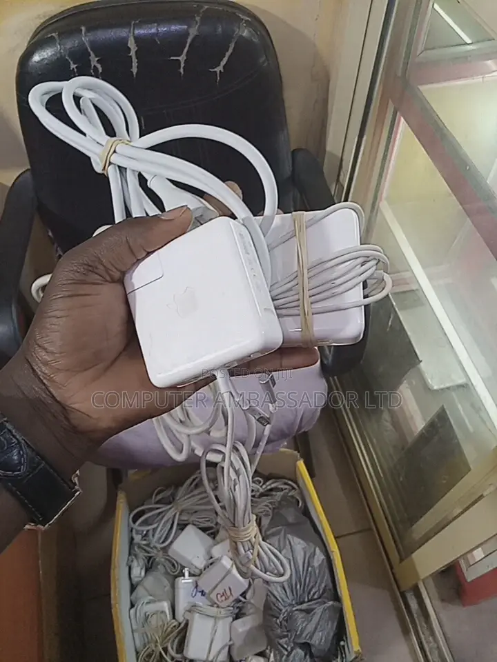 Original Macbook Pro 60w