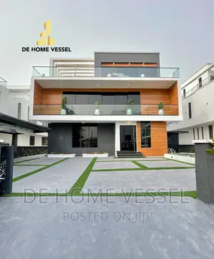 5bdrm Duplex in Osapa london for sale