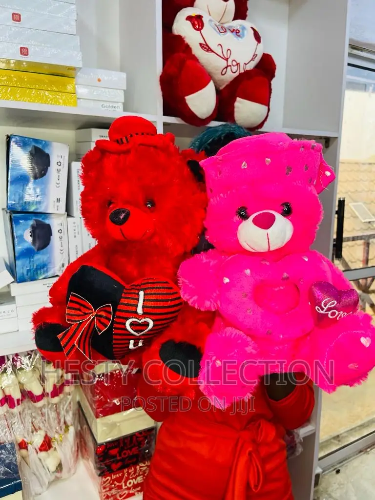 Teddy Bears for Valentine Gift for Her