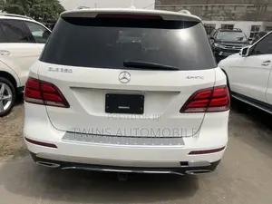 Mercedes-Benz GLE-Class GLE 350d 4MATIC 2017 White