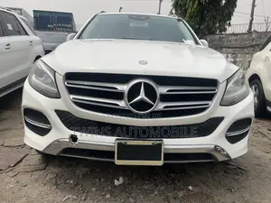 Mercedes-Benz GLE-Class GLE 350d 4MATIC 2017 White