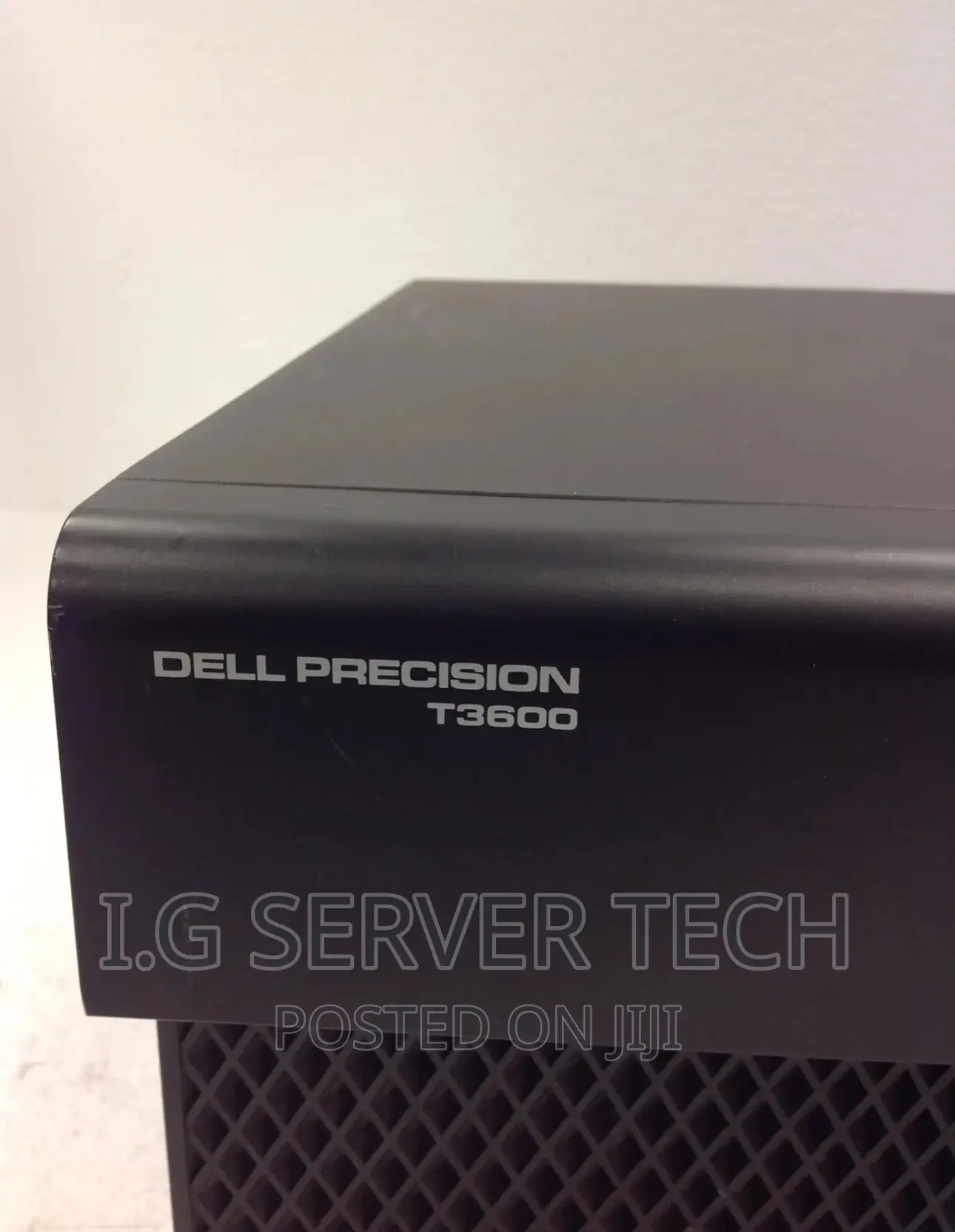 Desktop Computer Dell 32GB Intel Xeon HDD+SSD 1T