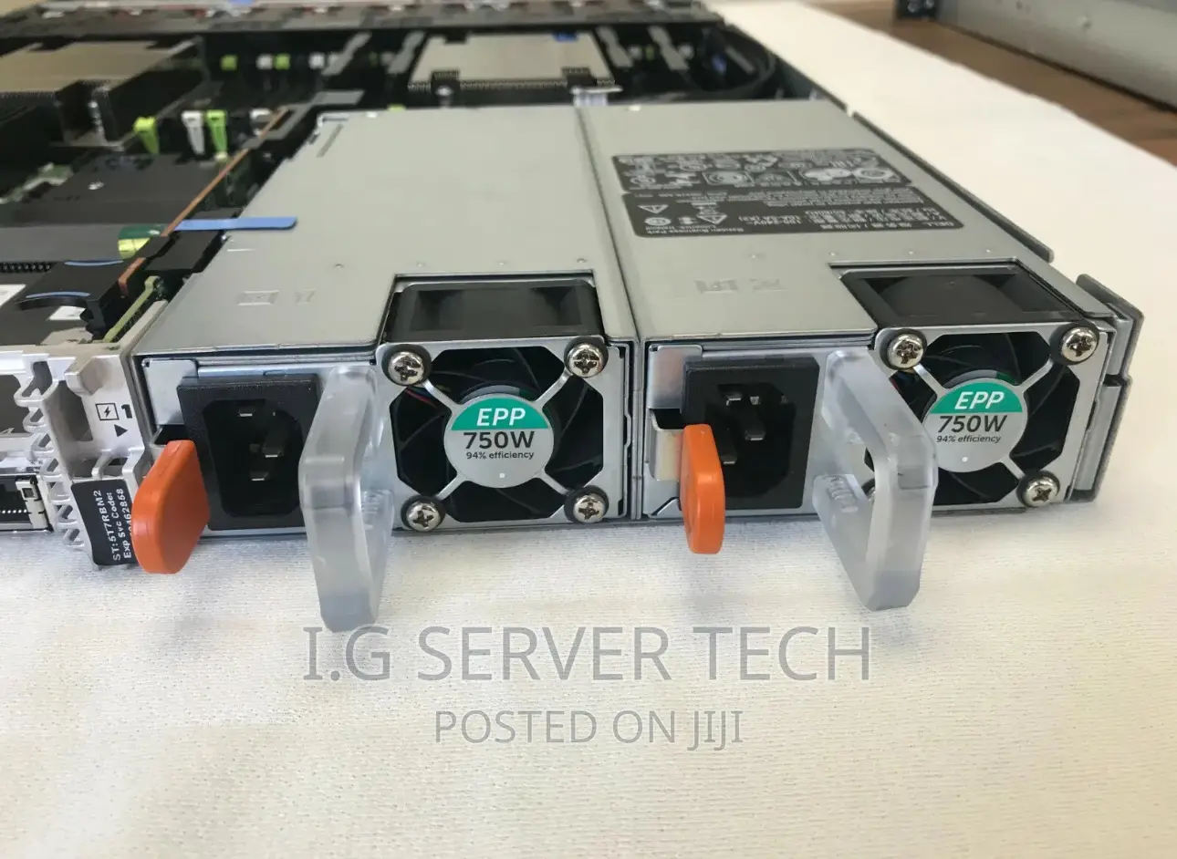 Server Dell PowerEdge R630 96GB Intel Xeon HDD 1T
