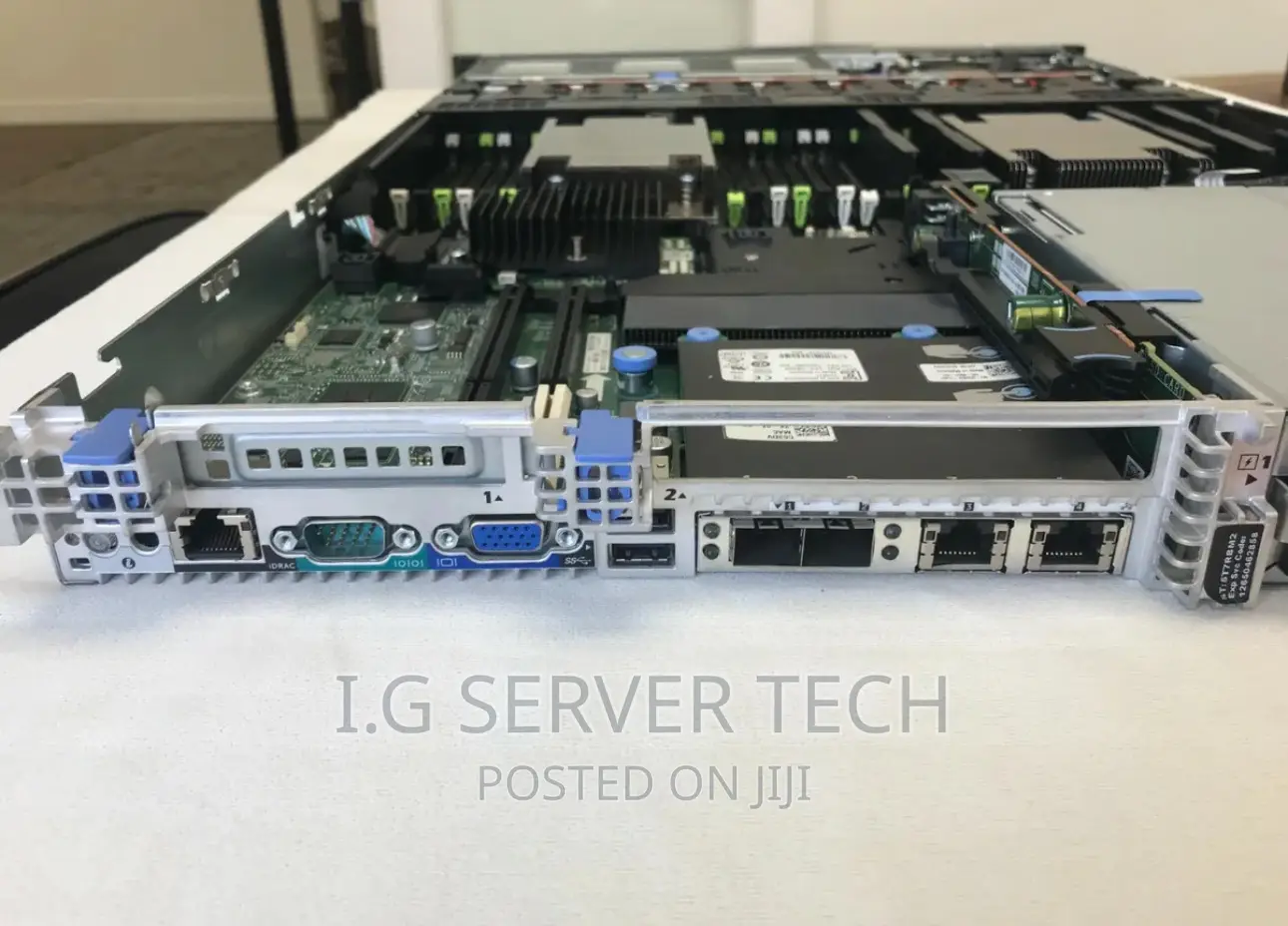 Server Dell PowerEdge R630 96GB Intel Xeon HDD 1T