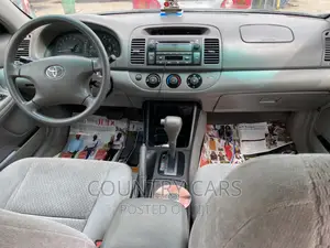 Toyota Camry 2004 Green