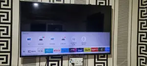 Samsung 43" Crystal Uhd Smart Tv Real Pictures