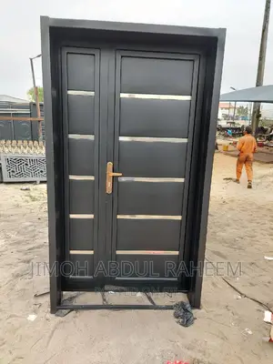 Croam Padded Door.