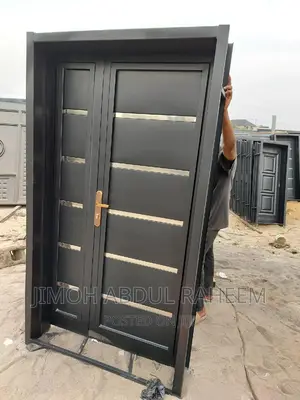 Croam Padded Door.